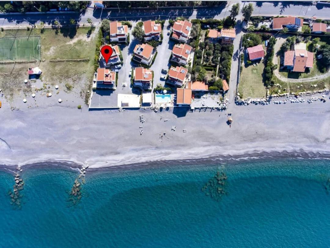 Marchesana Beach Sole Mare Spiaggia Terme Vigliatore Bagian luar foto